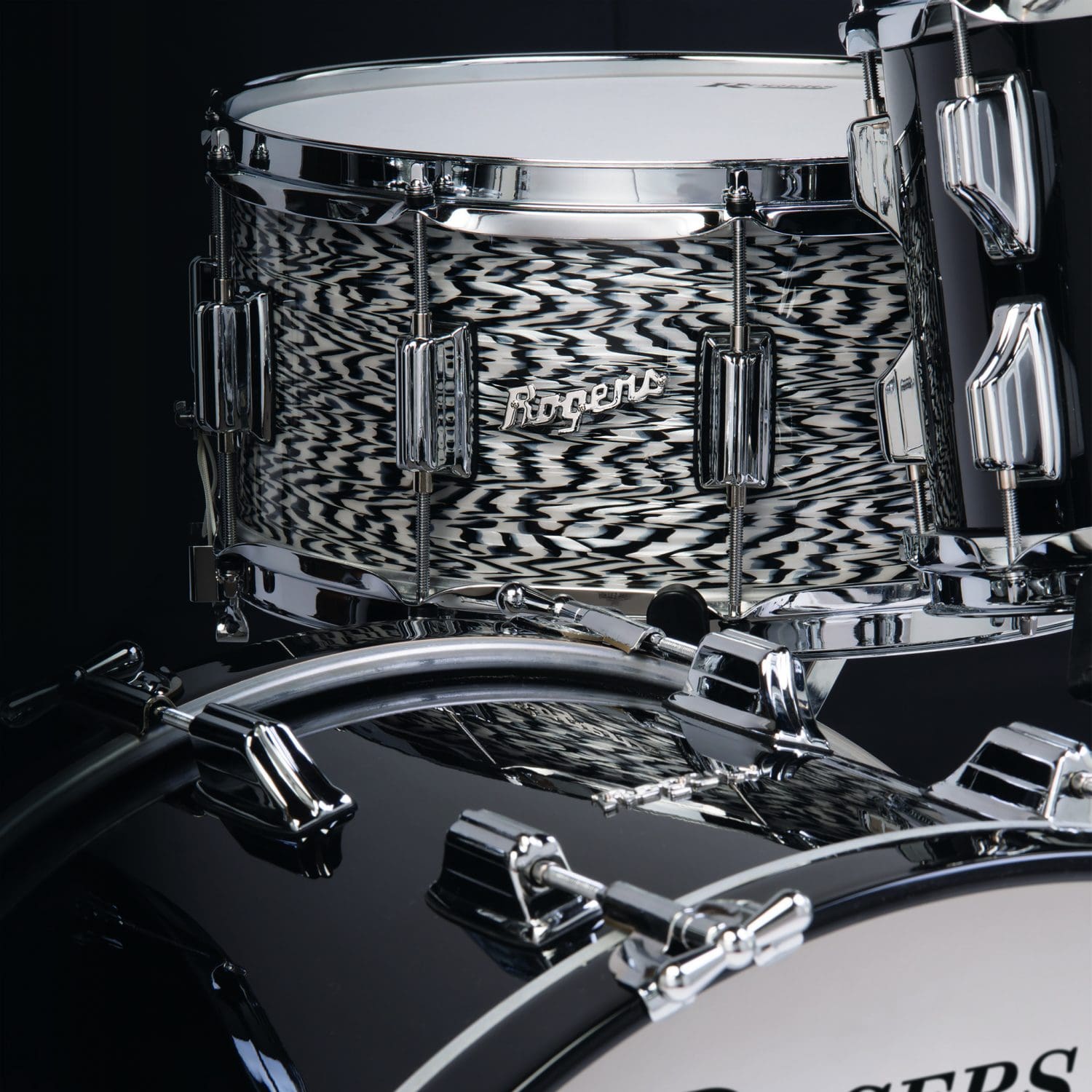 Black Onyx Dyna-Sonic Snare Drum